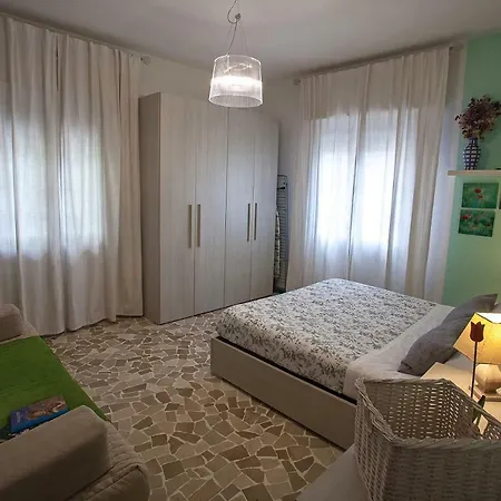 Happy Fiera Apartment